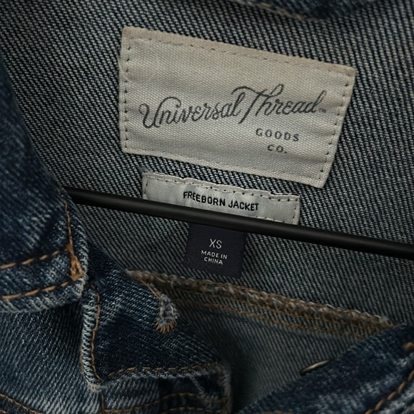 UNIVERSAL THREAD Denim Jacket - Picture 6 of 9